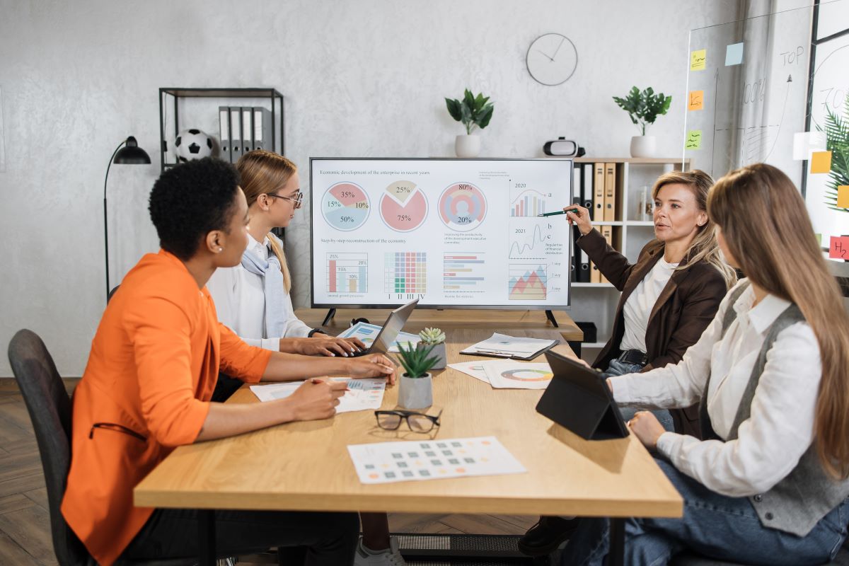 Ia en análisis de competidores: supera a tu competencia con estrategias basadas en datos