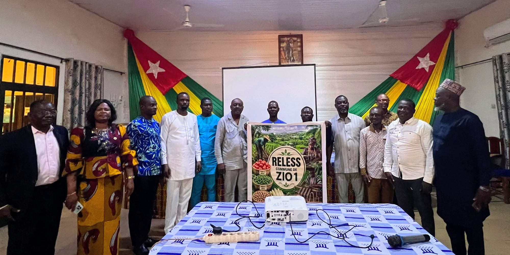 Le Conseil municipal de Zio 1 et la délégation d'ELS-Togo