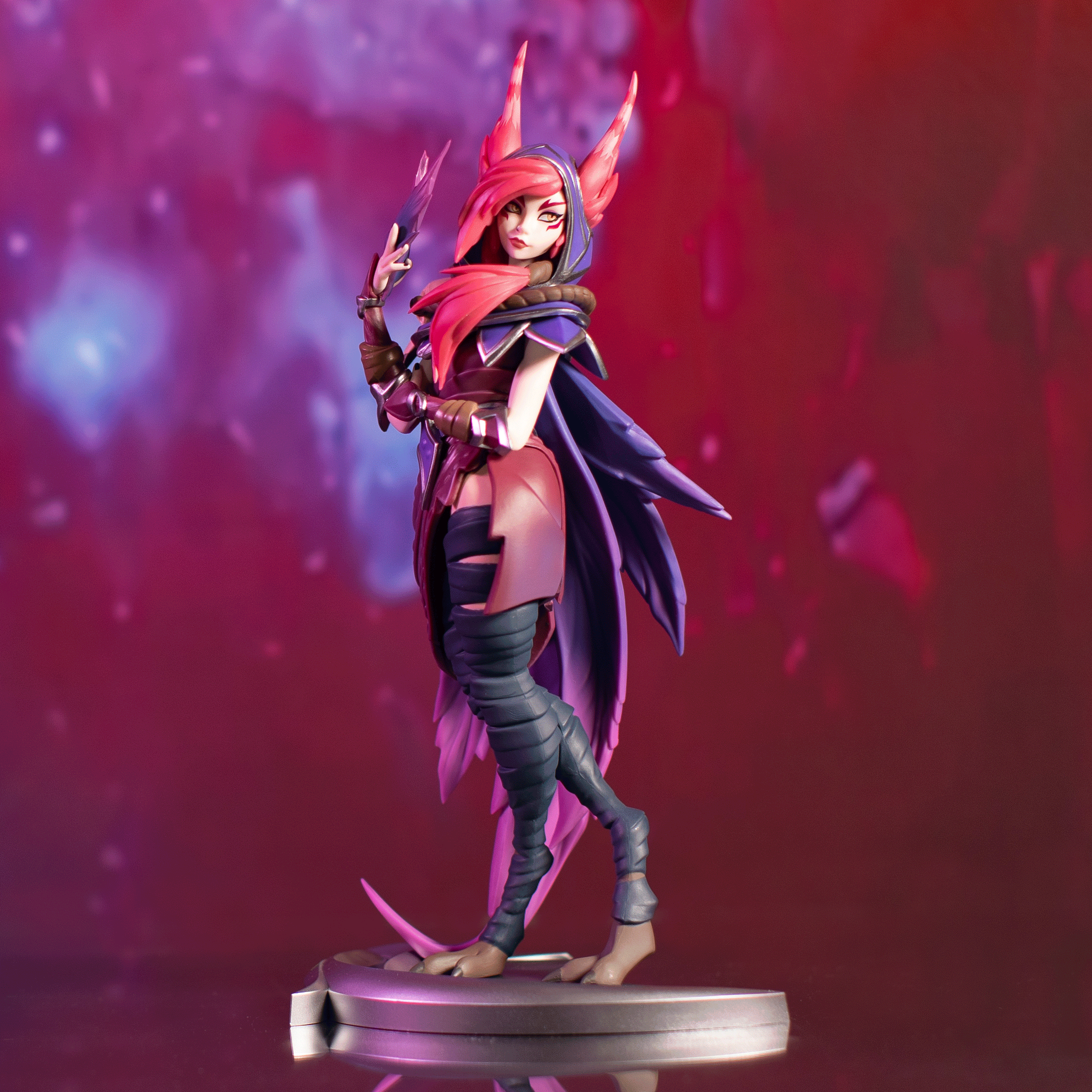 Xayah Unlocked Statue | Riot Games Store