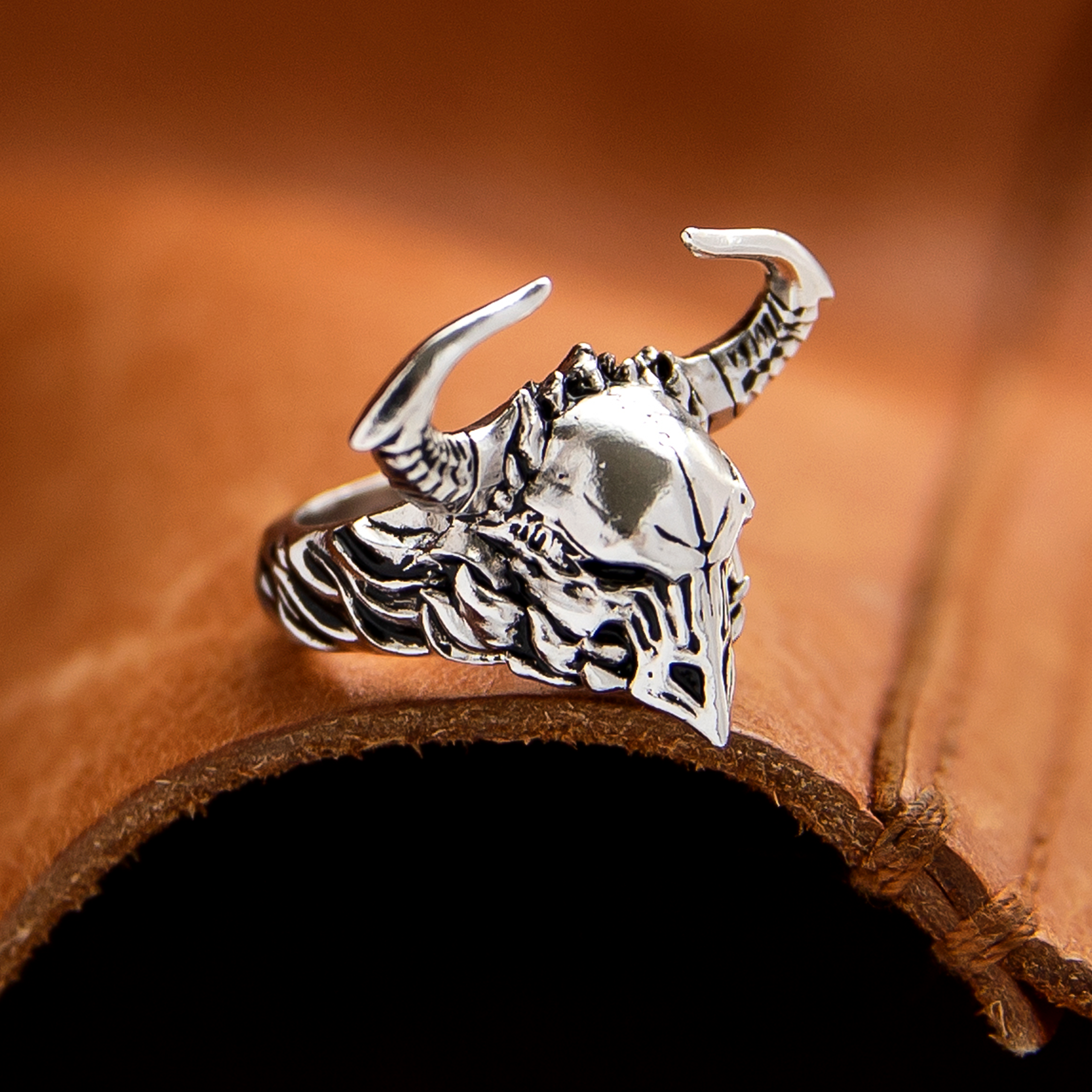 Anillo de Thresh solo ante el peligro | Tienda de Riot Games