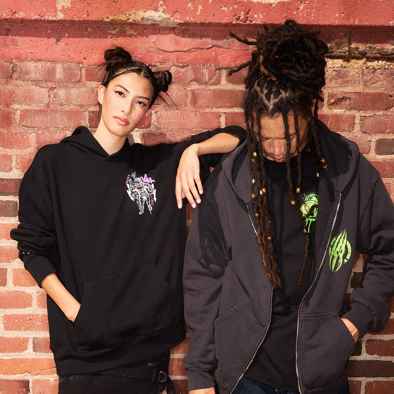 ARCANE ヴァイ ＆ パウダー ジップアップフーディ 2XL ARCANE ヴァイ & パウダー ジップアップ フーディ – FUTAROKU