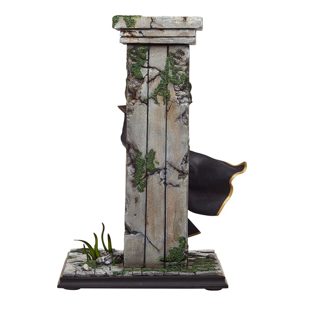 ゲームキャラクター LEAGUE OF LEGENTS TWISTED FATE STATUE LEAGUE OF LEGENTS TWISTED FATE STATUE - メルカリ
