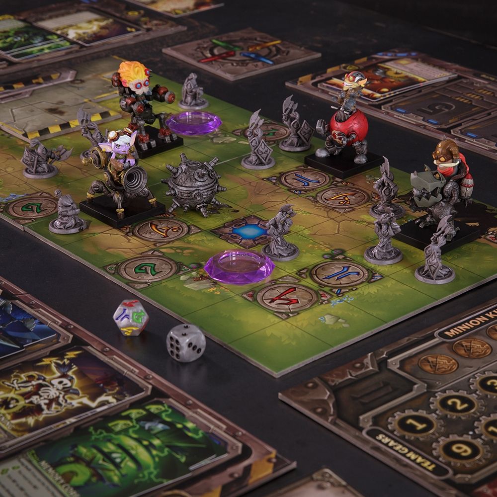 Mechs VS Minions: la recensione