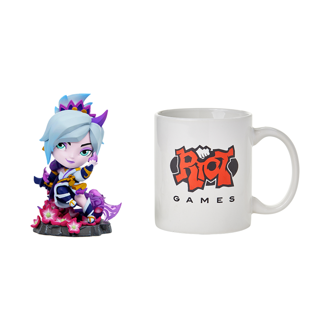 Spirit Blossom Riven Figure | Riot Games Store