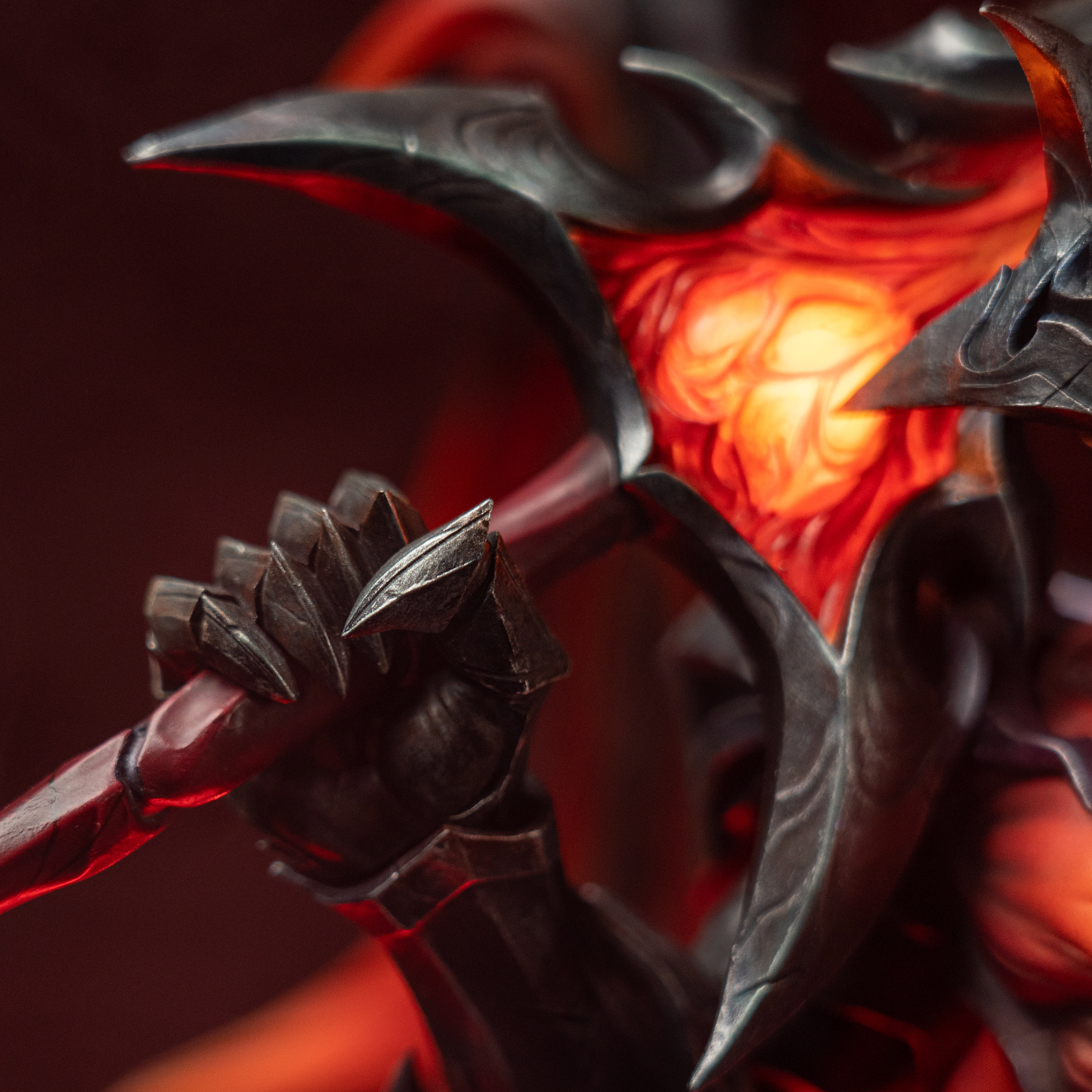 Jimei Palace Aatrox 1/6 Scale Statue | Riot Games Store