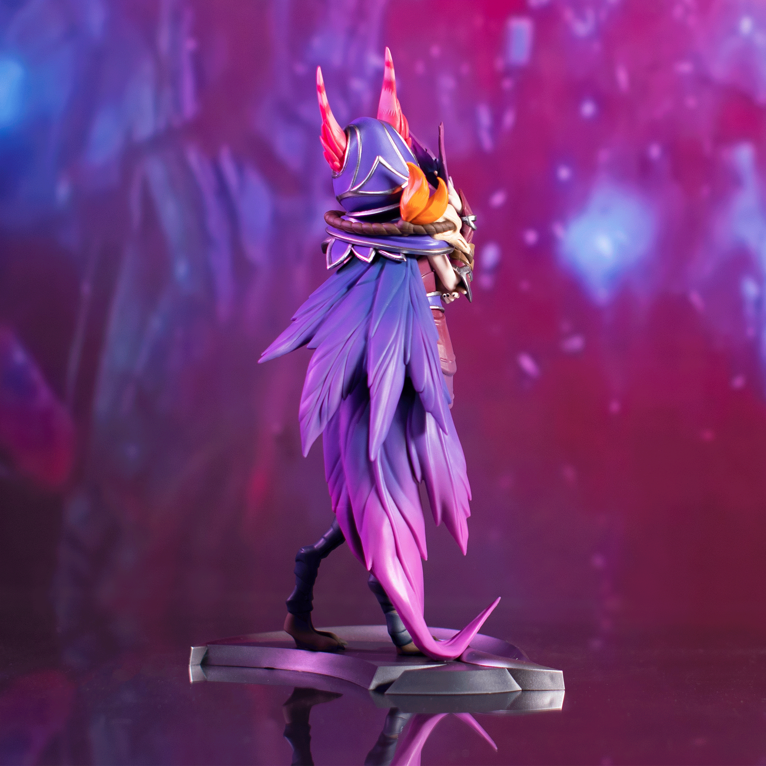 Xayah Unlocked Statue | Riot Games Store