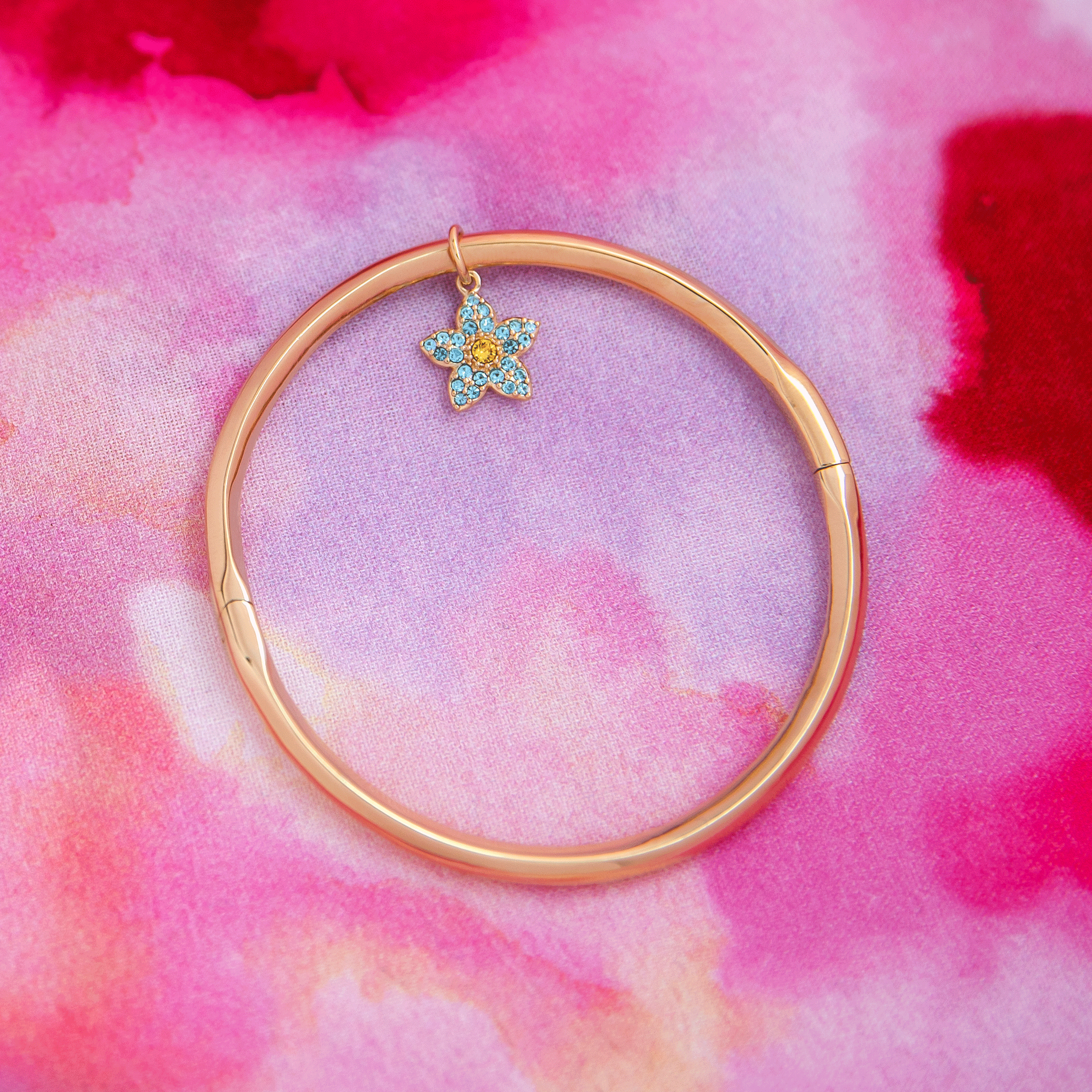RockLove Star Guardian Akali Charm Bracelet | Riot Games Store