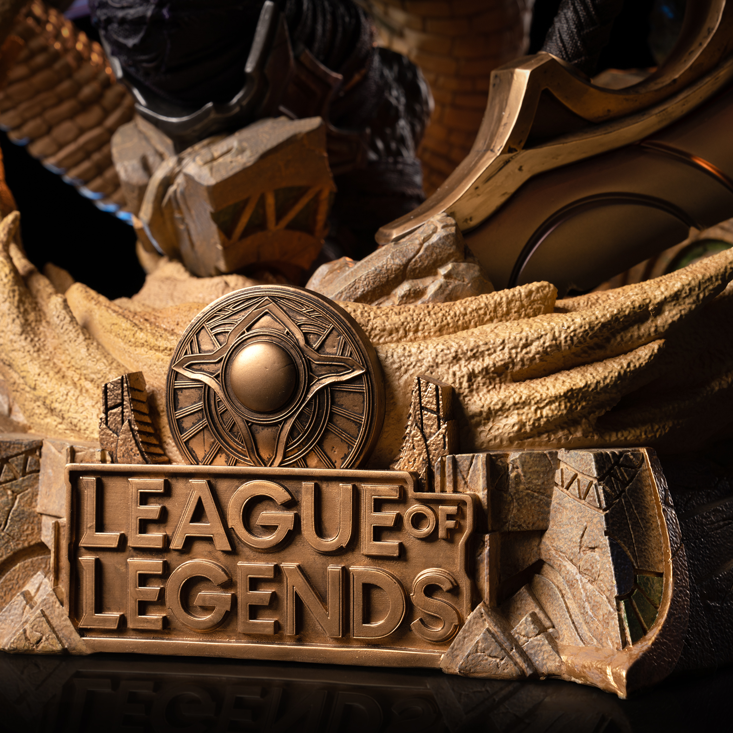 Infinity Studio Renekton Quarter Scale Statue | Riot Games Store
