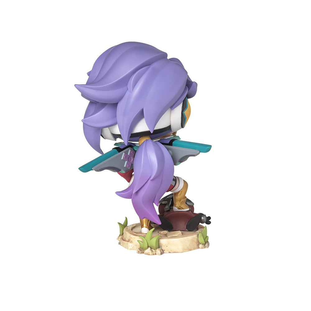 Arcade Kai'Sa Figure | Riot Games Store