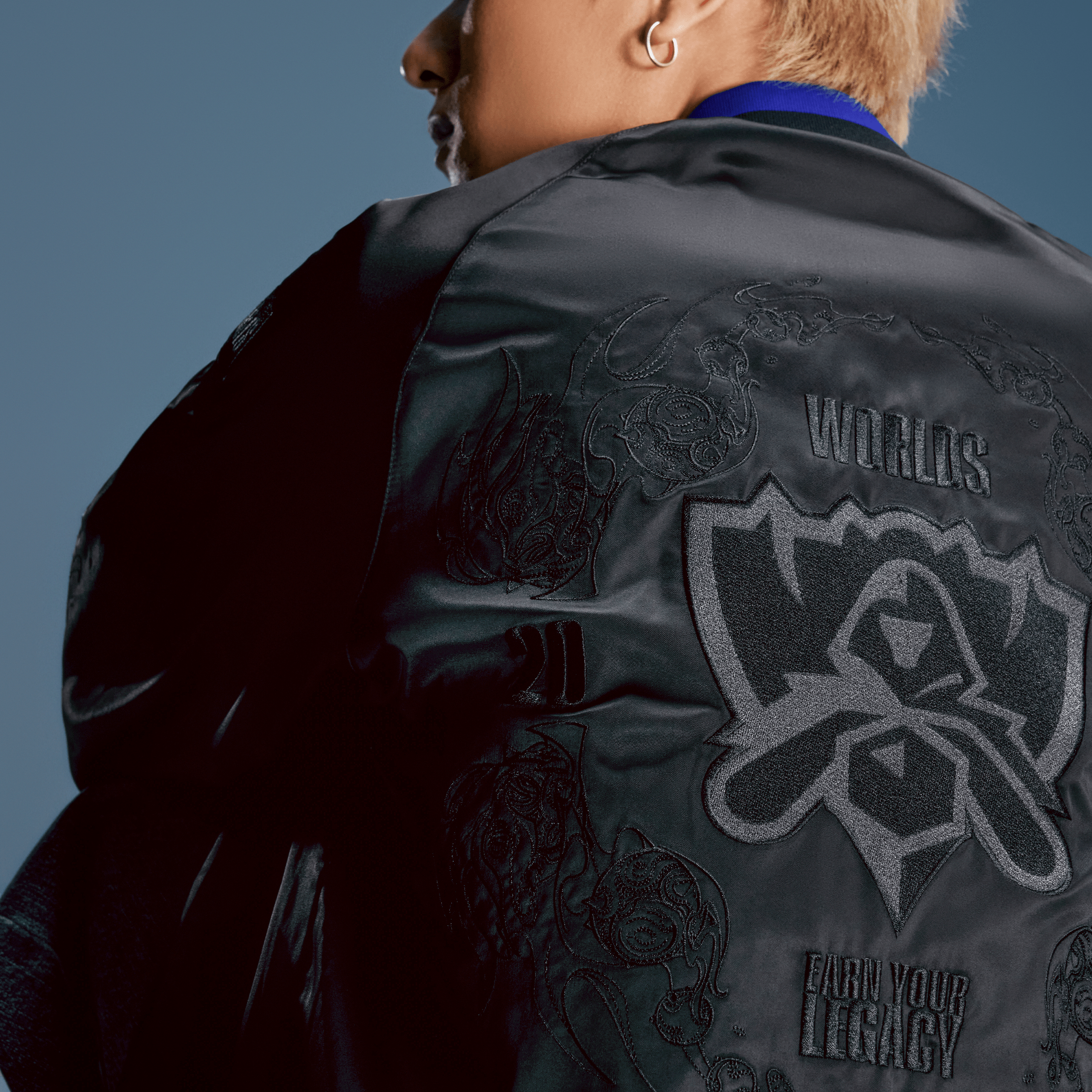 Worlds 2025 Sukajan Reversible Jacket | Riot Games Store