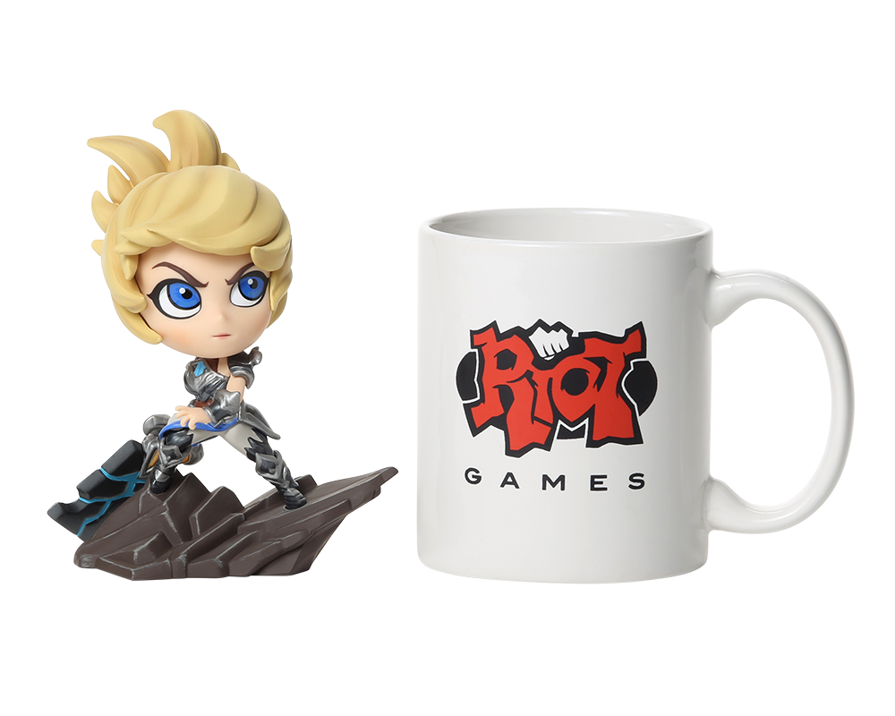 Championship Riven Figure | Riot Games Store