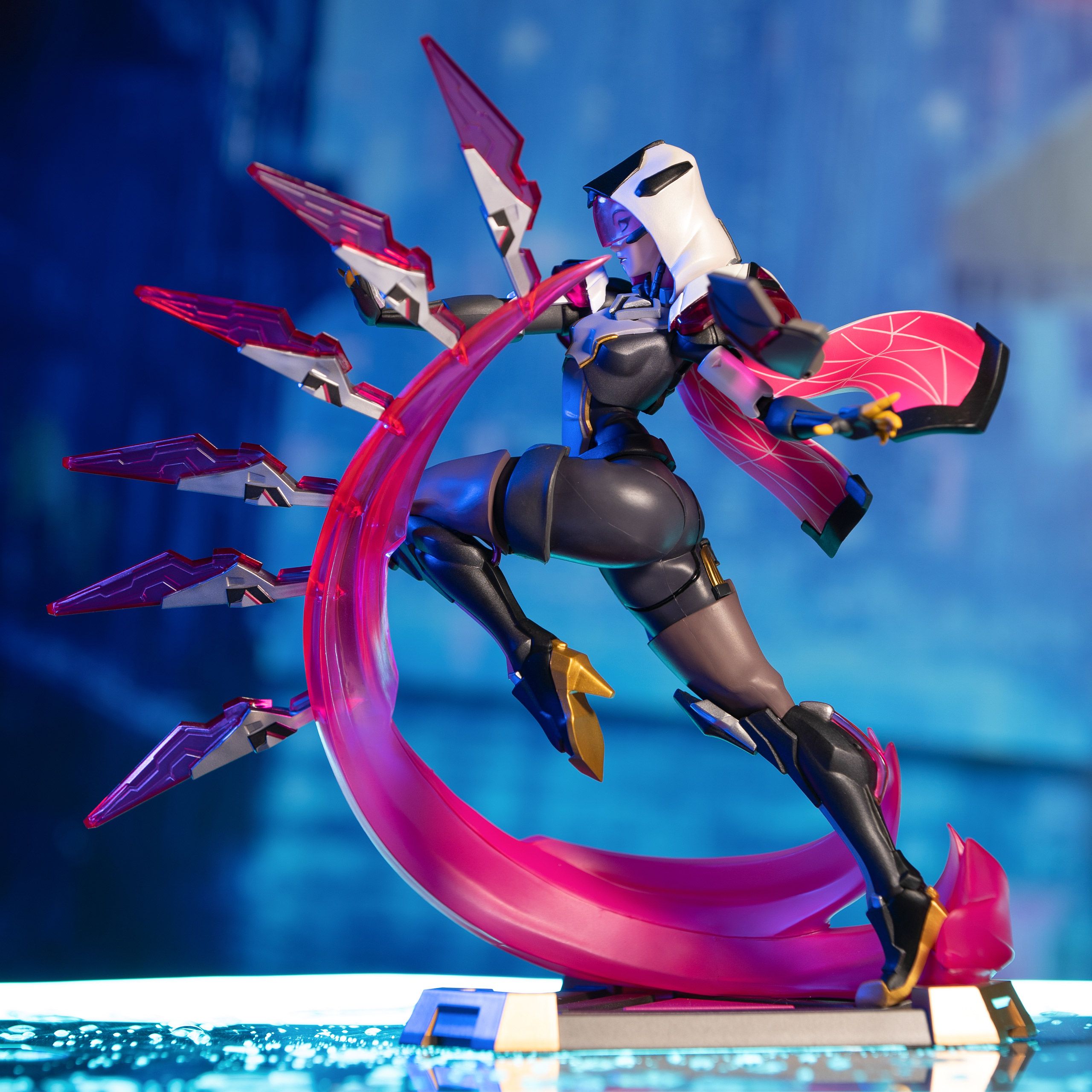 League on sale of Legends PROJECT: Irelia Unlocked Statue, New in box