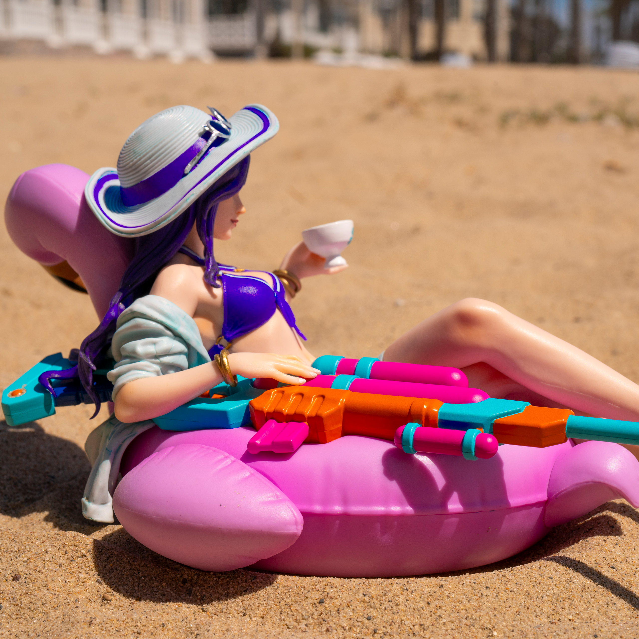 Pool Party Caitlyn 1/8 Scale Statue | Riot Games Store