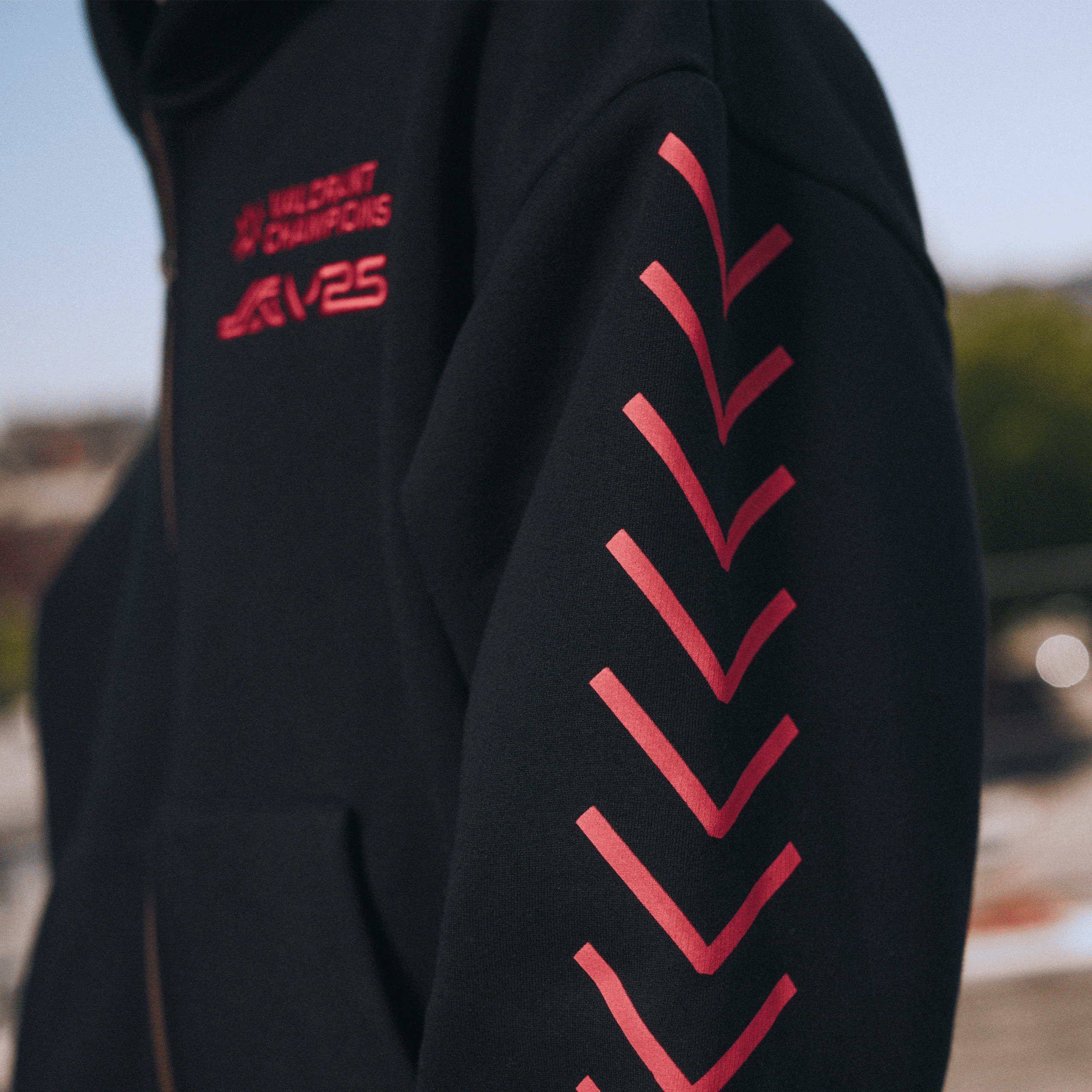 VALORANT Champions Tourᵀᴹ 2025 // Born to Burn Zip Hoodie | Riot