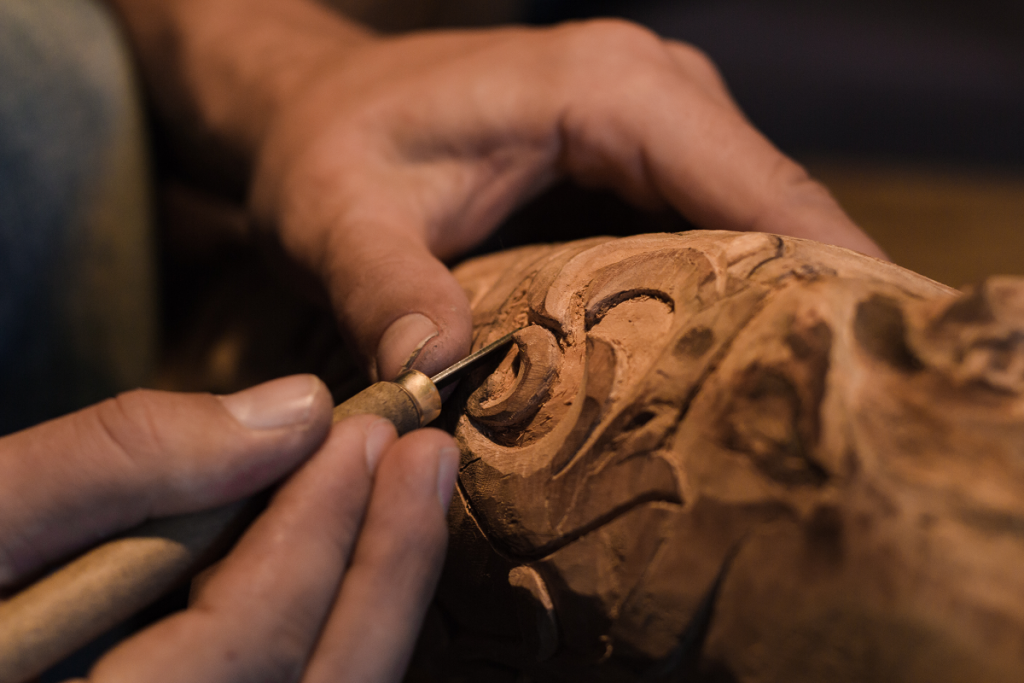 Guida all'intaglio del legno
