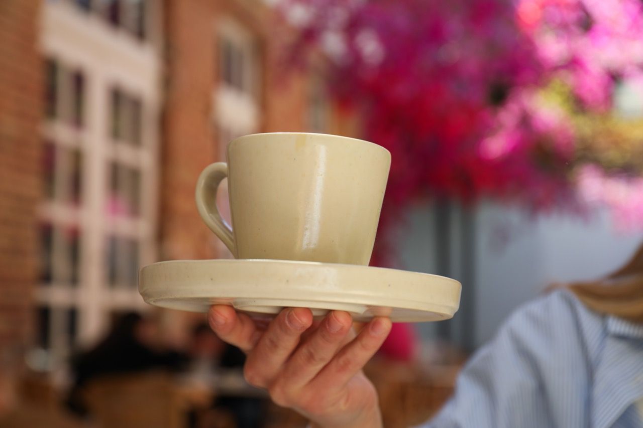 La ceramica per uso alimentare: la direttiva MOCA e come rispettarla