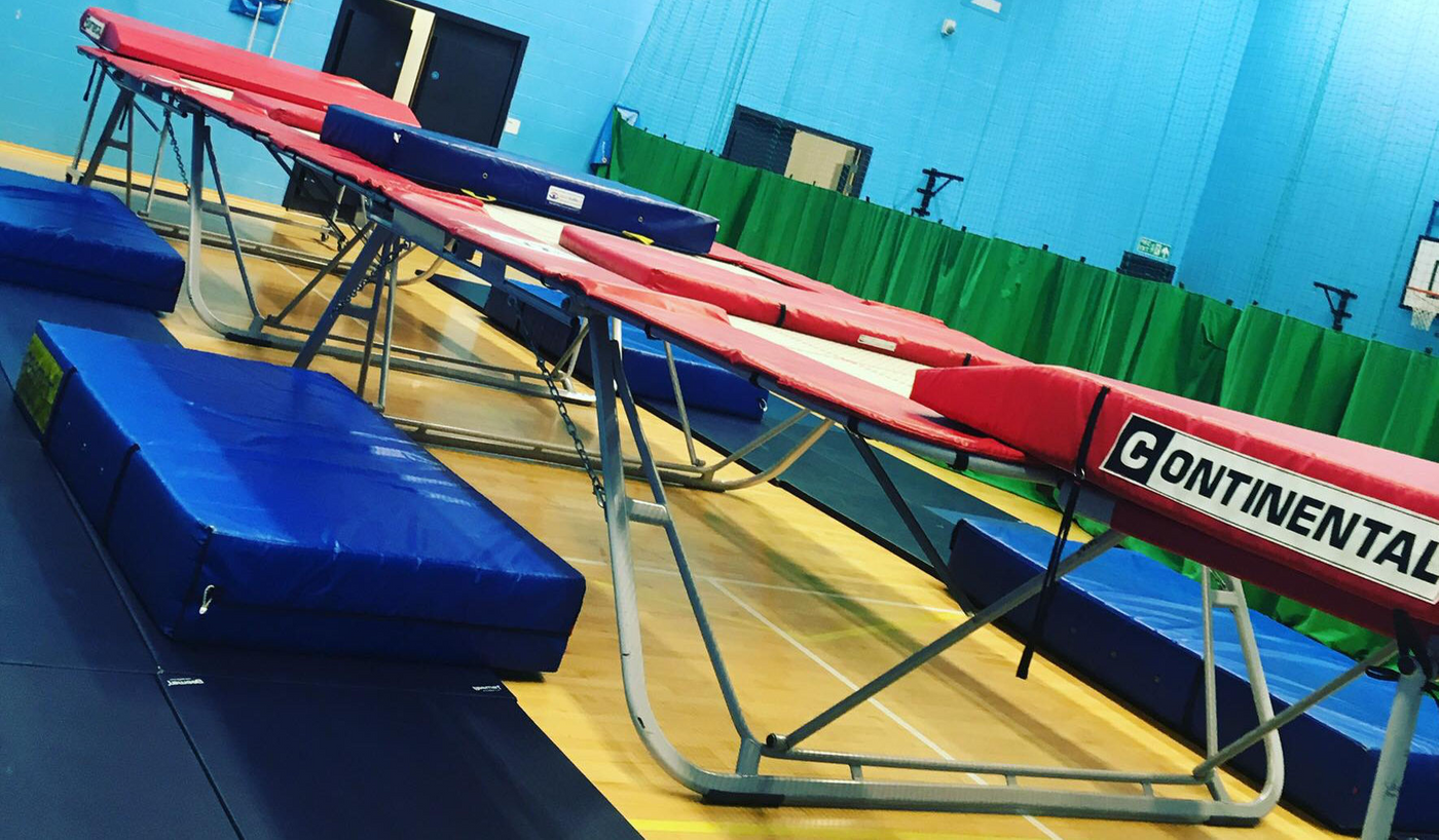 SKYSCRAPERS TRAMPOLINE CLUB