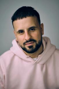 Alexander Theo