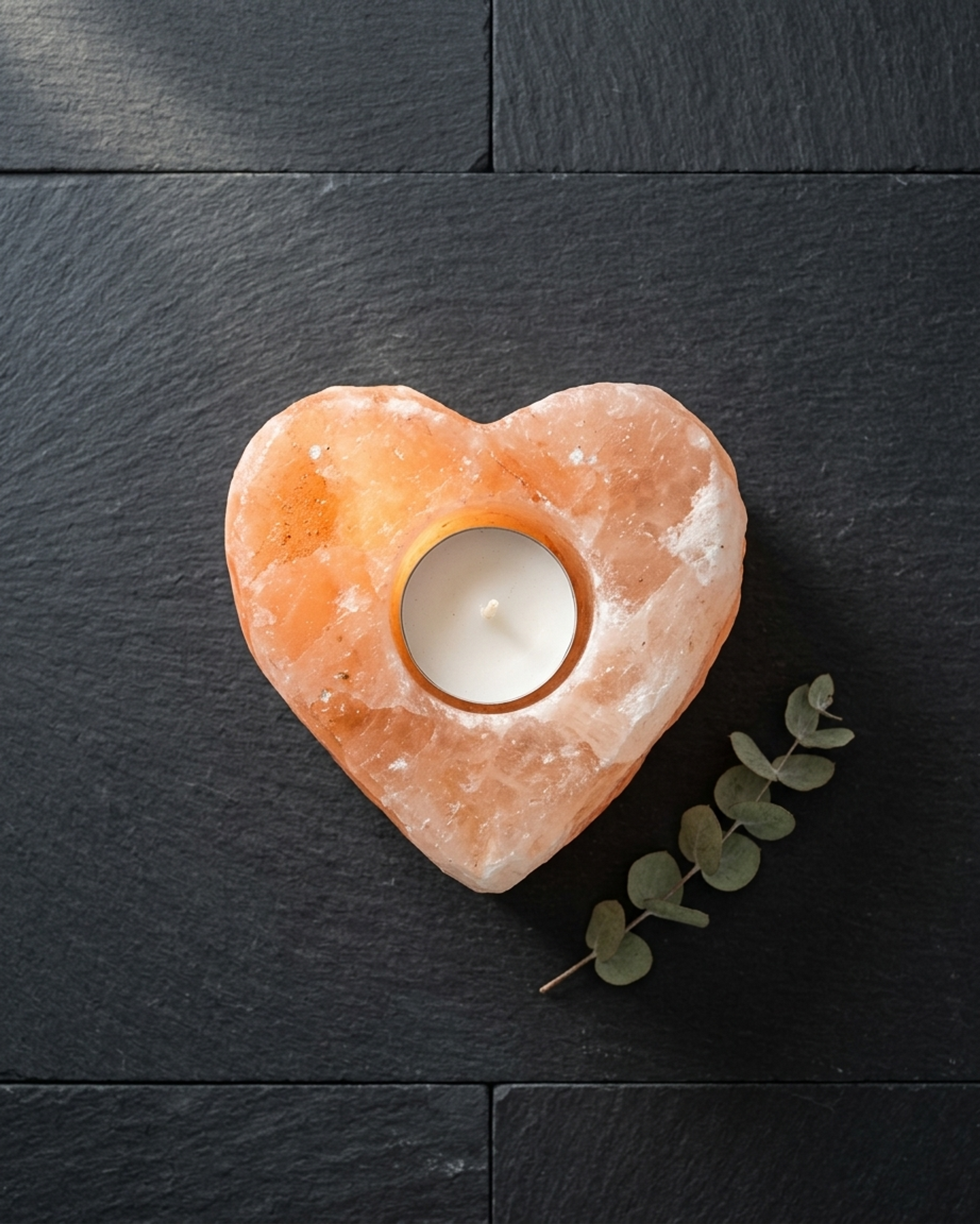 NS113 Himalayan Pink Salt Tea Light Heart Candle Holders