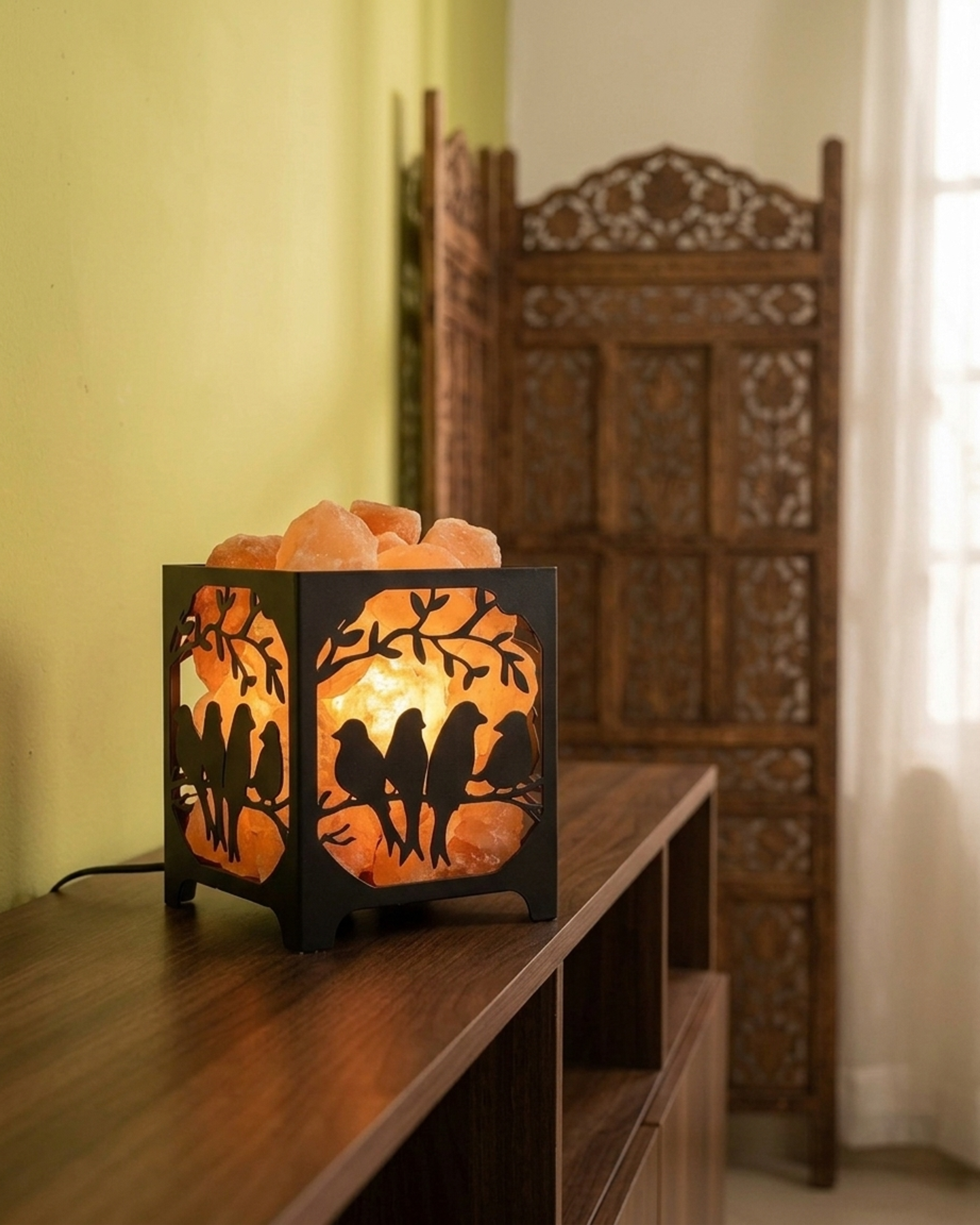 NS8 Himalayan Pink Salt Laser Basket Lamp