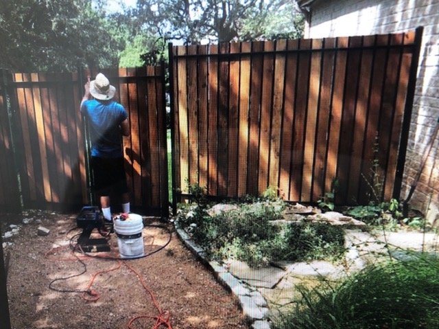 fence staining and painting