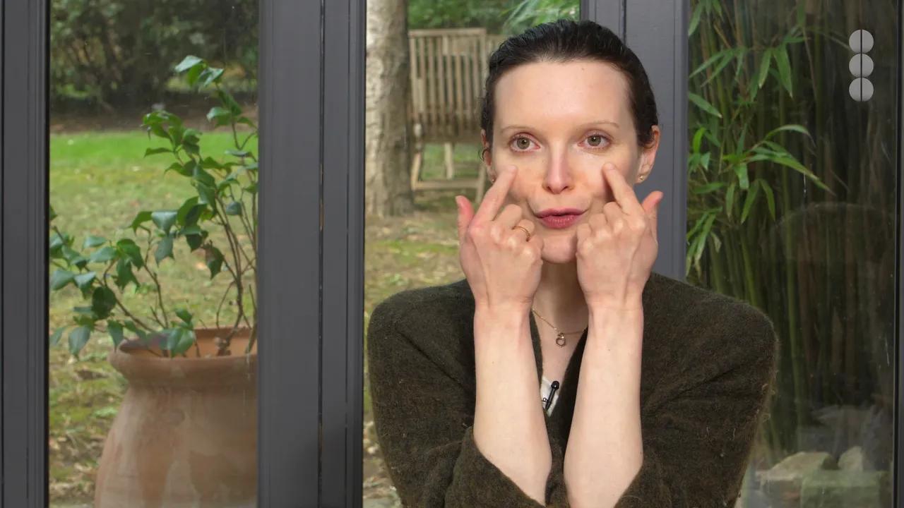 Yoga du visage : Massage & Accupression