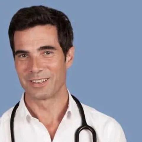 Dr. Lionel Aguedo