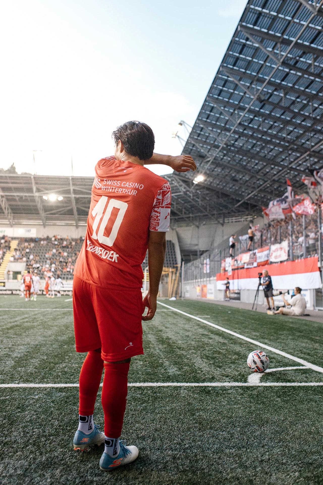 Randy Schneider Eckball SV Schaffhausen gegen FC Winterthur