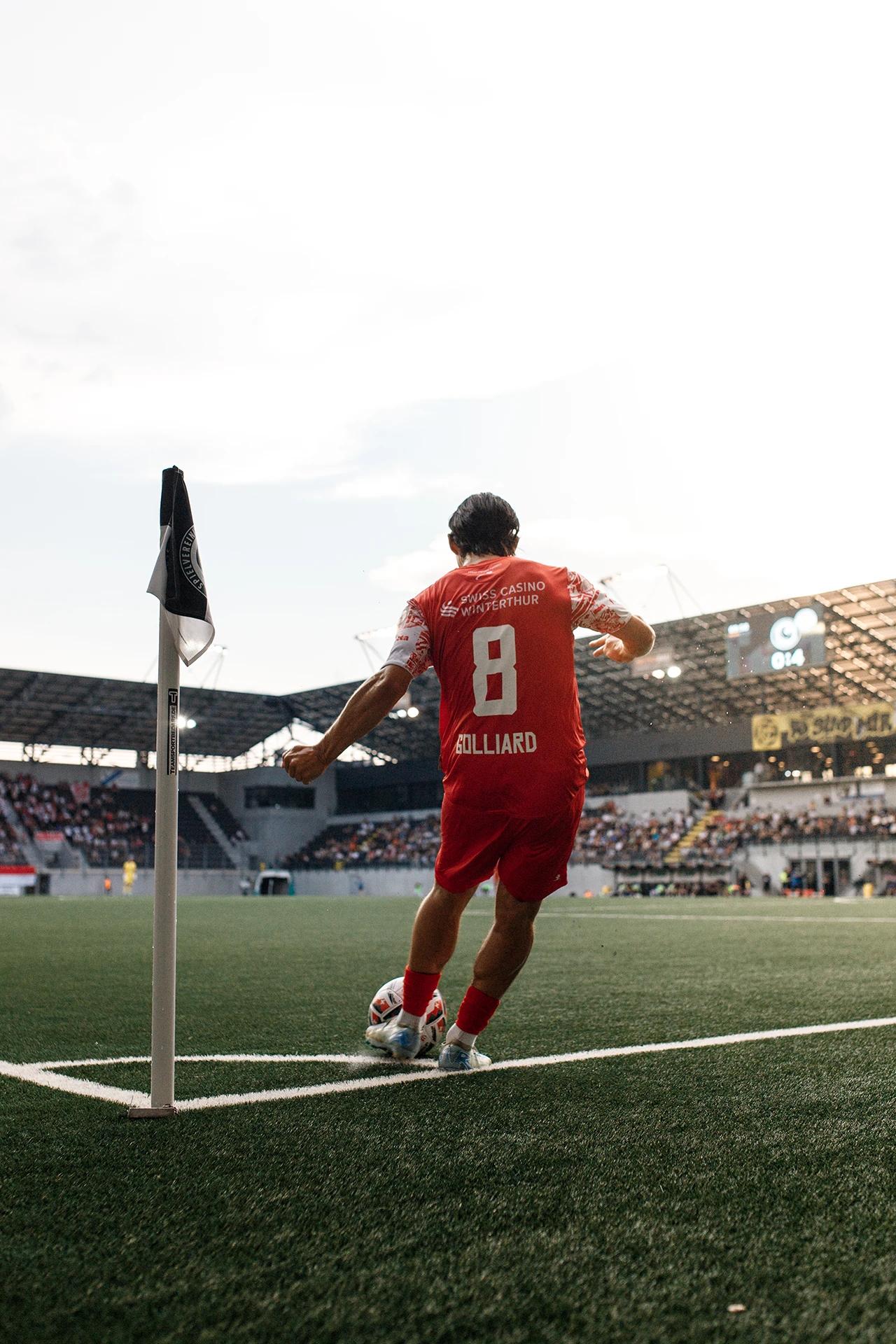Théo Golliard Eckball gegen den SV Schaffhausen