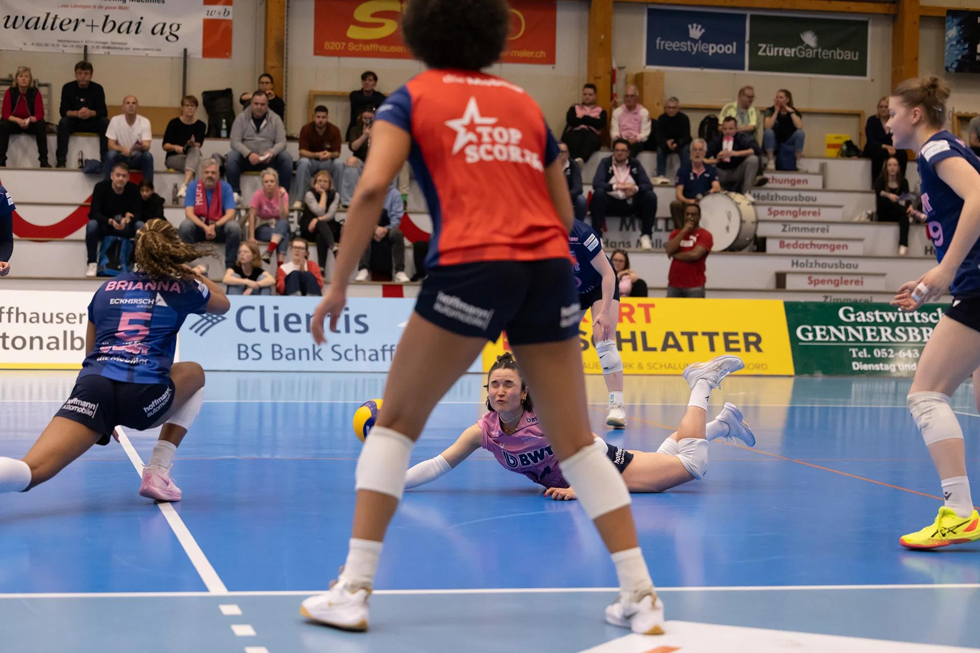 Romina Schnyder (Sm'Aesch Pfeffingen) als Libera, NLA-Playoff-Halbfinale gegen VC Kanti Schaffhausen.