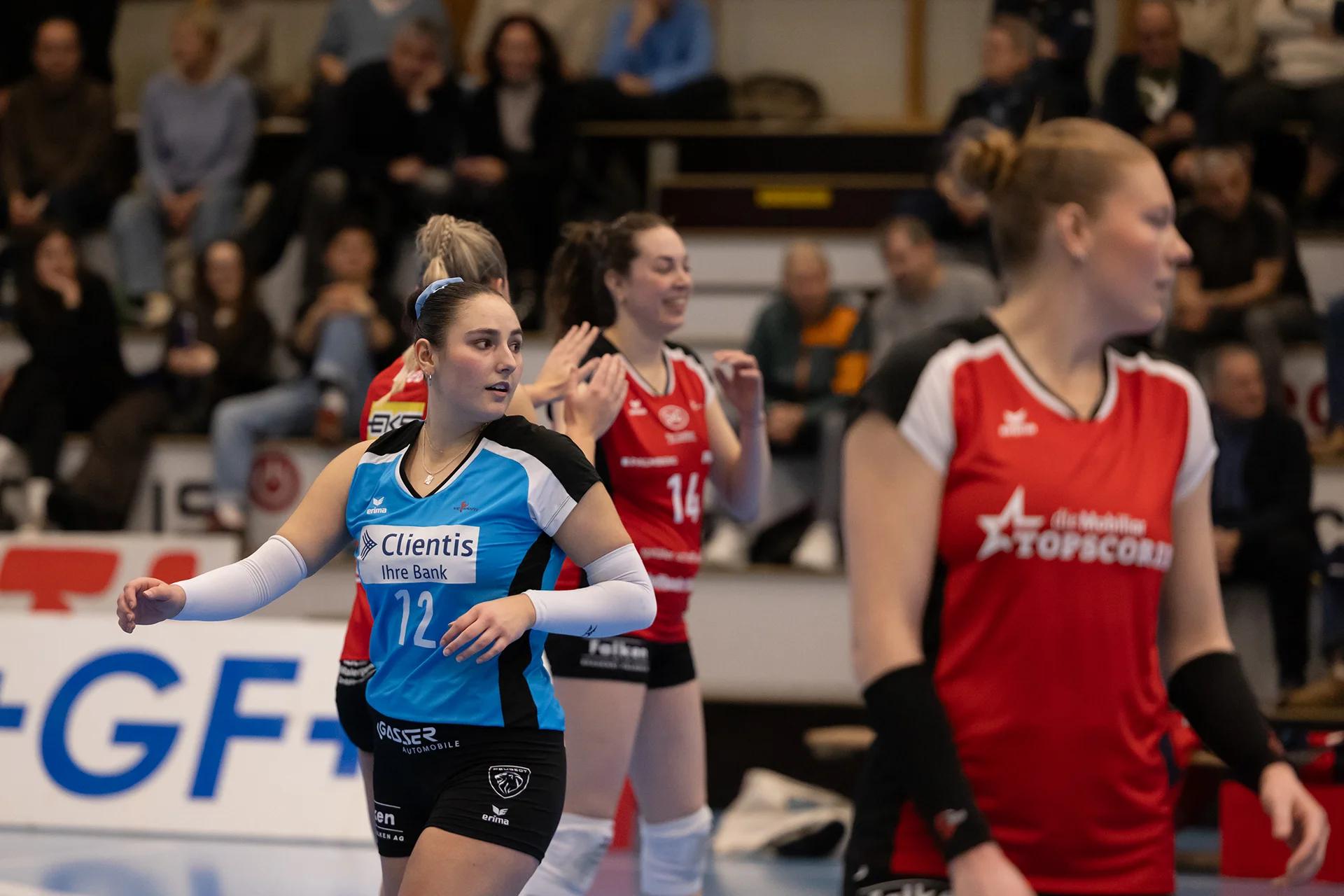 Isabella Loffreda (VC Kanti Schaffhausen) als Libera, NLA-Playoff-Viertelfinale gegen BIWI VfM.