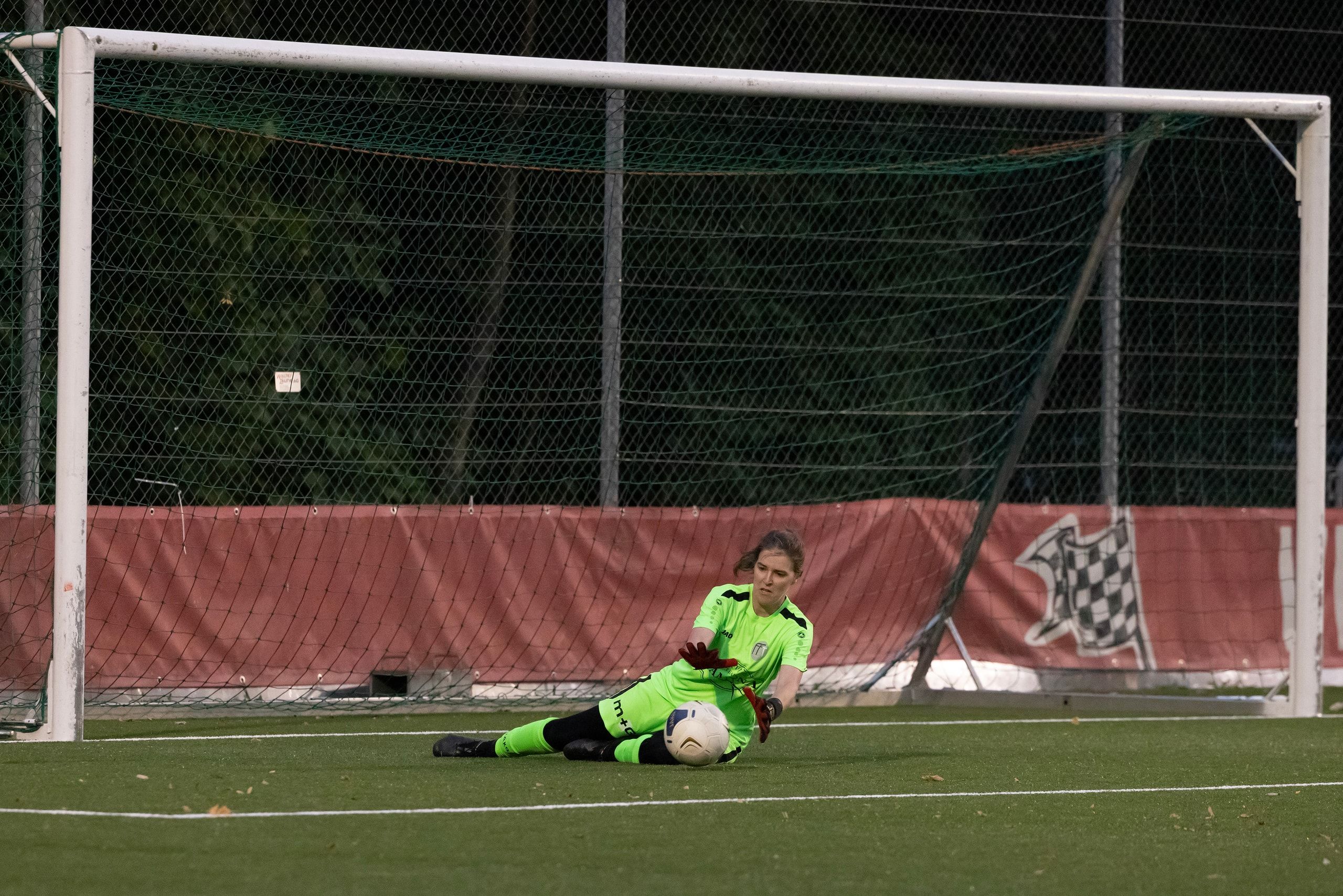Cheyenne Voit vom FC Winterthur in Aktion, beim Vorbereitungsspiel gegen FF Toggenburg im Stadion Schützenwiese.