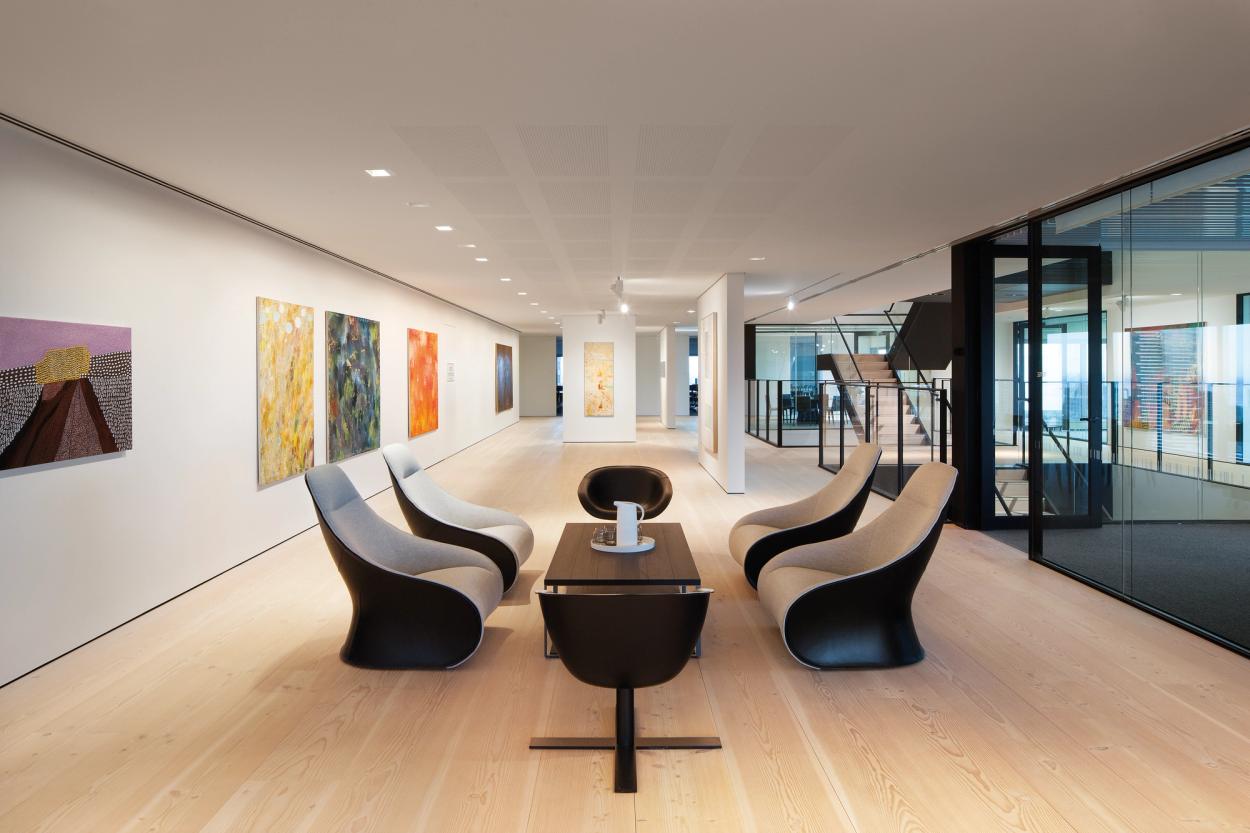 Client floor gallery