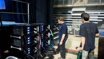 There’s a whole lot of cabling involved! (Photo: Michael Drazdzinski)