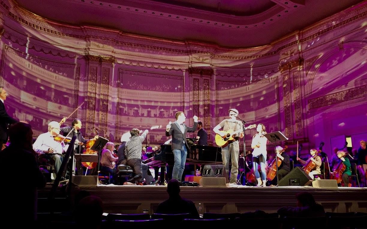 Rehearsing the encore, “The Joint is really Jumping Down at Carnegie Hall.” Soloists: Itzhak Perlman, Yo-Yo Ma, Emanuel Ax, Lang Lang, Michael Feinstein, James, Isabel Leonard, Orchestra of St. Luke’s (Pablo Heras-Casado, Music Director).  (Photo: Ellyn Kusmin)