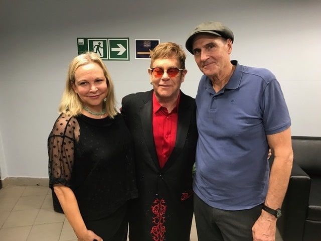 Kim, Elton and James. (Photo by Sam Feldman)