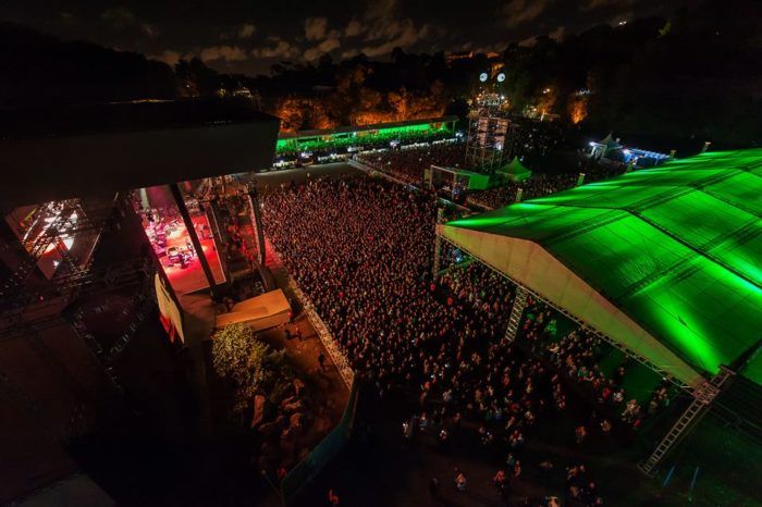 A full house in Curitiba! (Photo: Lening Abdala)
