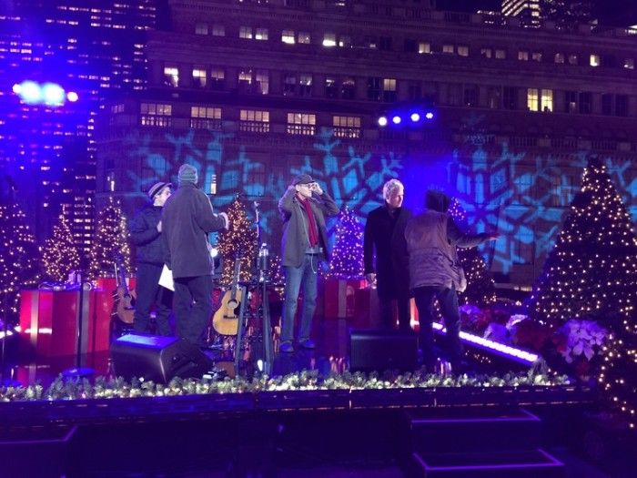 James and Chris Botti prepare to perform. Photo by Ellyn Kusmin.