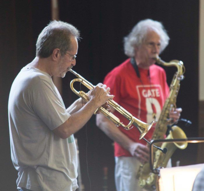 Horn​s Walt Fowler and Lou Marini. (Photo: Garry Brandon)