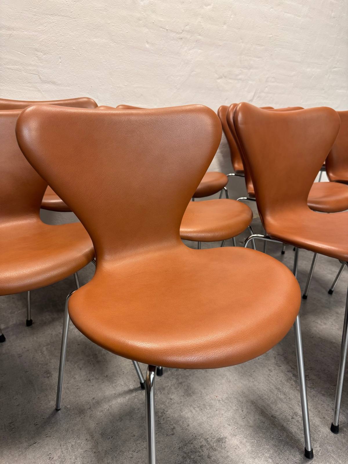 Dansk design.Fritz Hansen 3107. Syveren – bilde 3