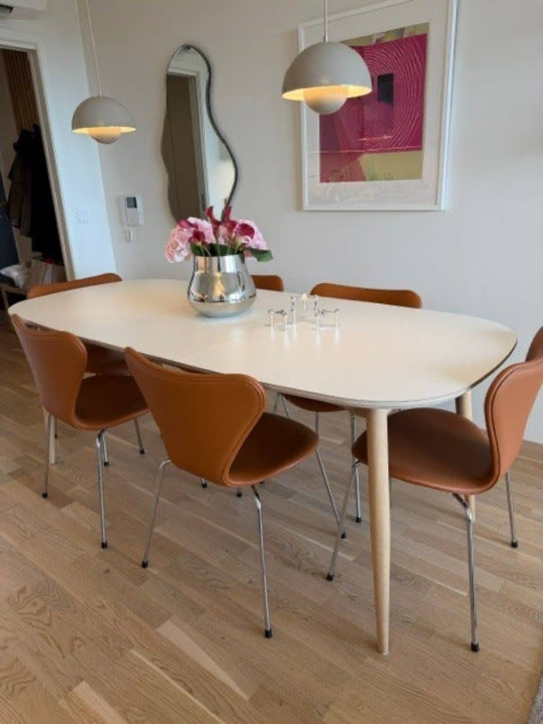 Syveren 3107, nypolstret i cognac semianilinskinn – bilde 5