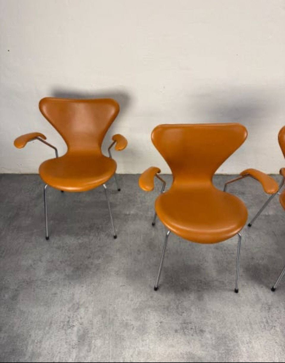 Dansk design. Fritz Hansen 3207 – bilde 5