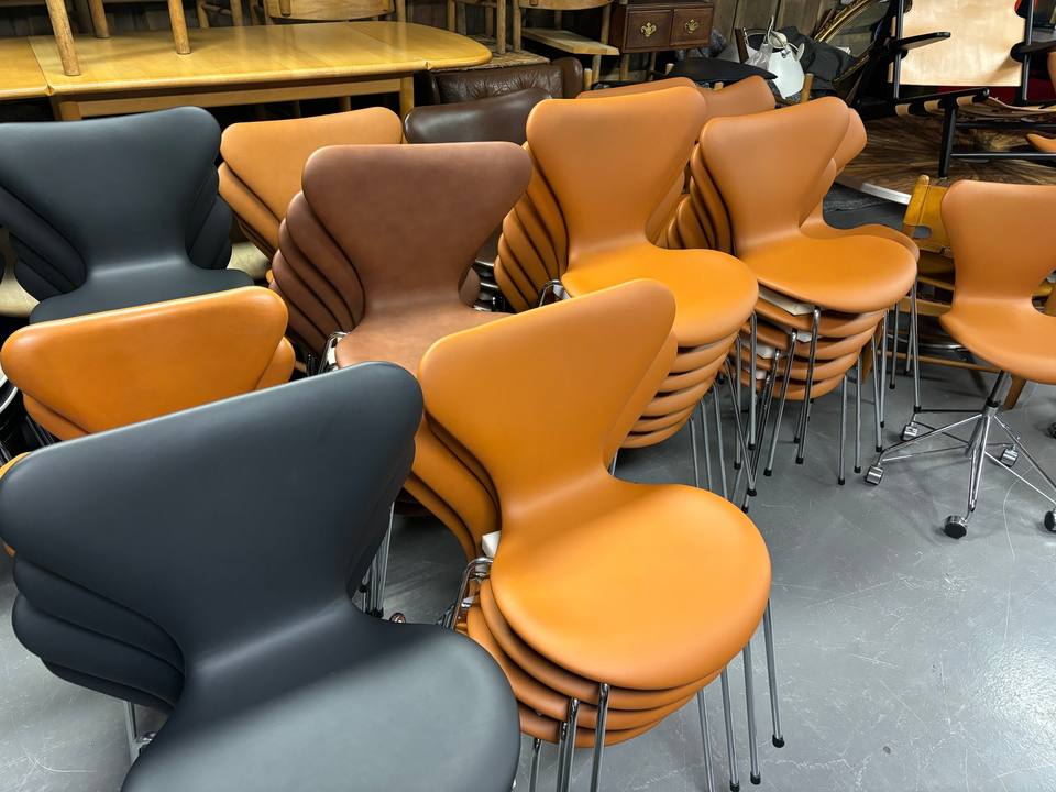 Dansk design Arne Jacobsen/Fritz Hansen – bilde 4