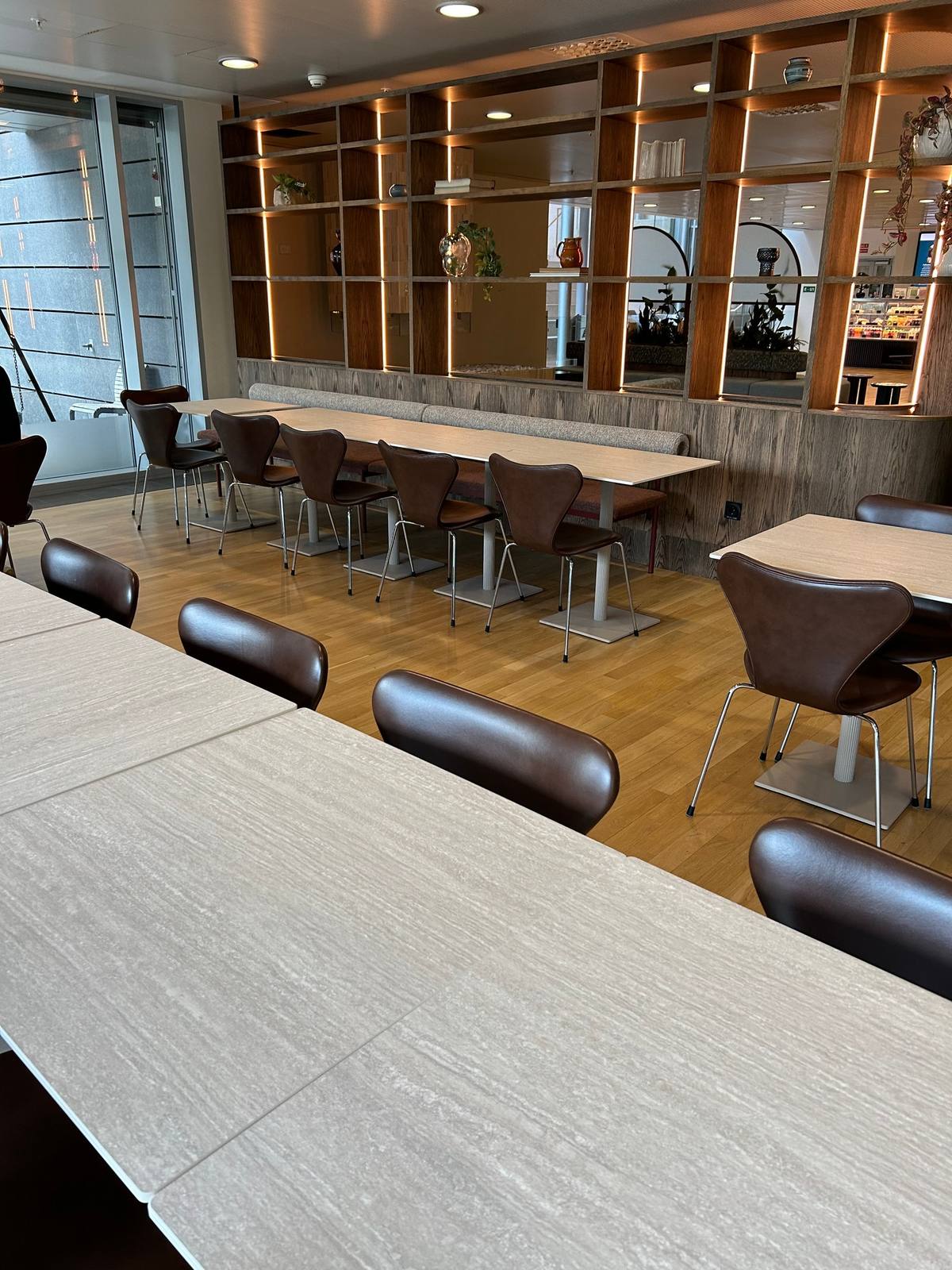 Fritz Hansen 3107 – bilde 1