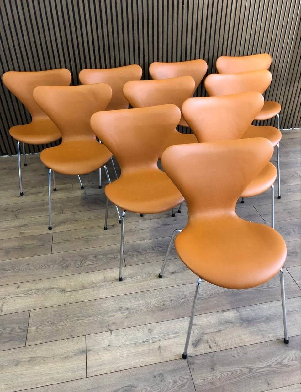 Fritz Hansen/ Arne Jacobsen 3107/3207 – bilde 7