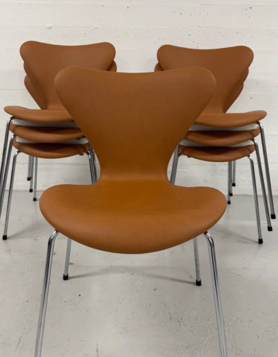 Syveren 3107, nypolstret i tofarget semianilinskinn i cognac – bilde 5