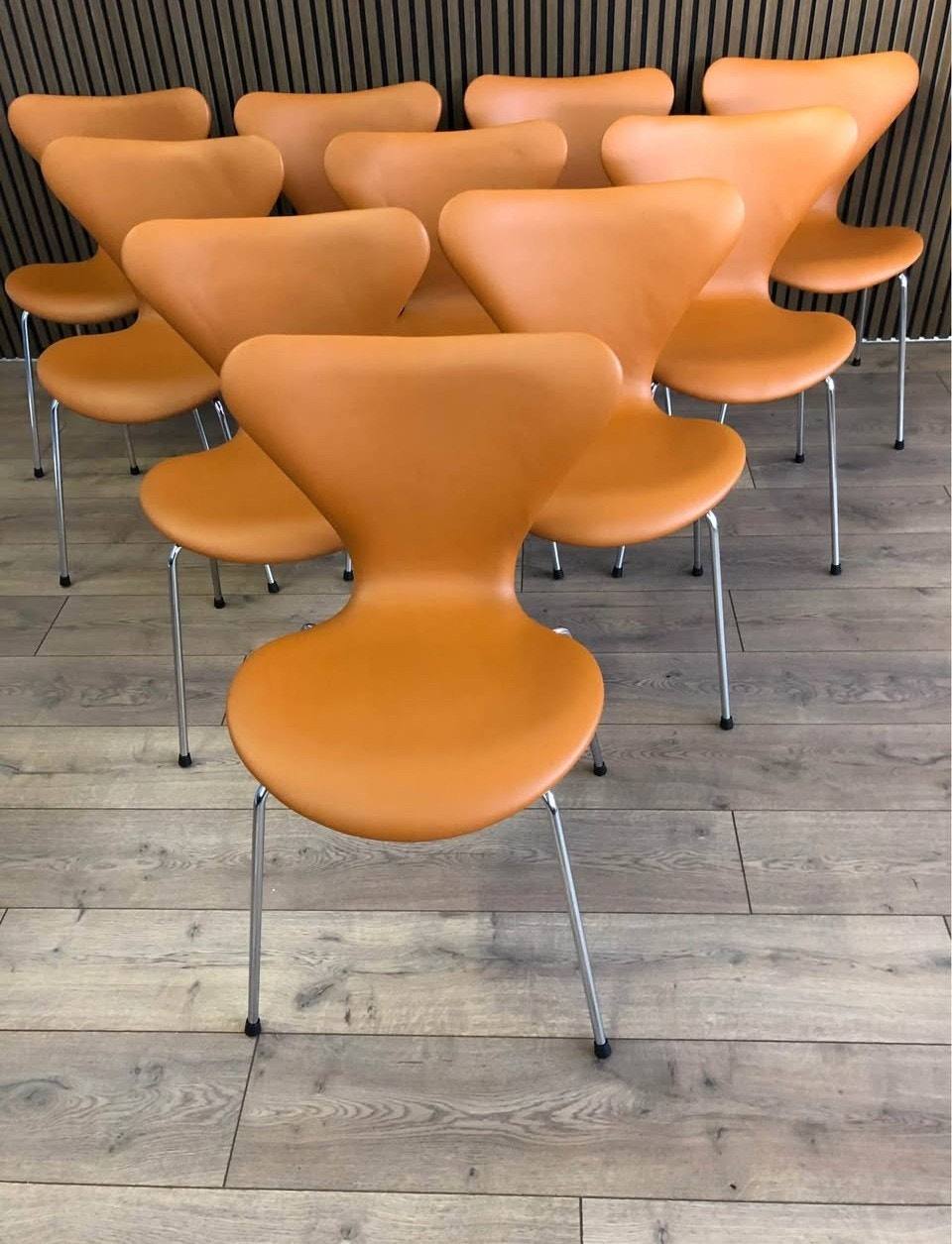 Fritz Hansen/ Arne Jacobsen 3107/3207 – bilde 6