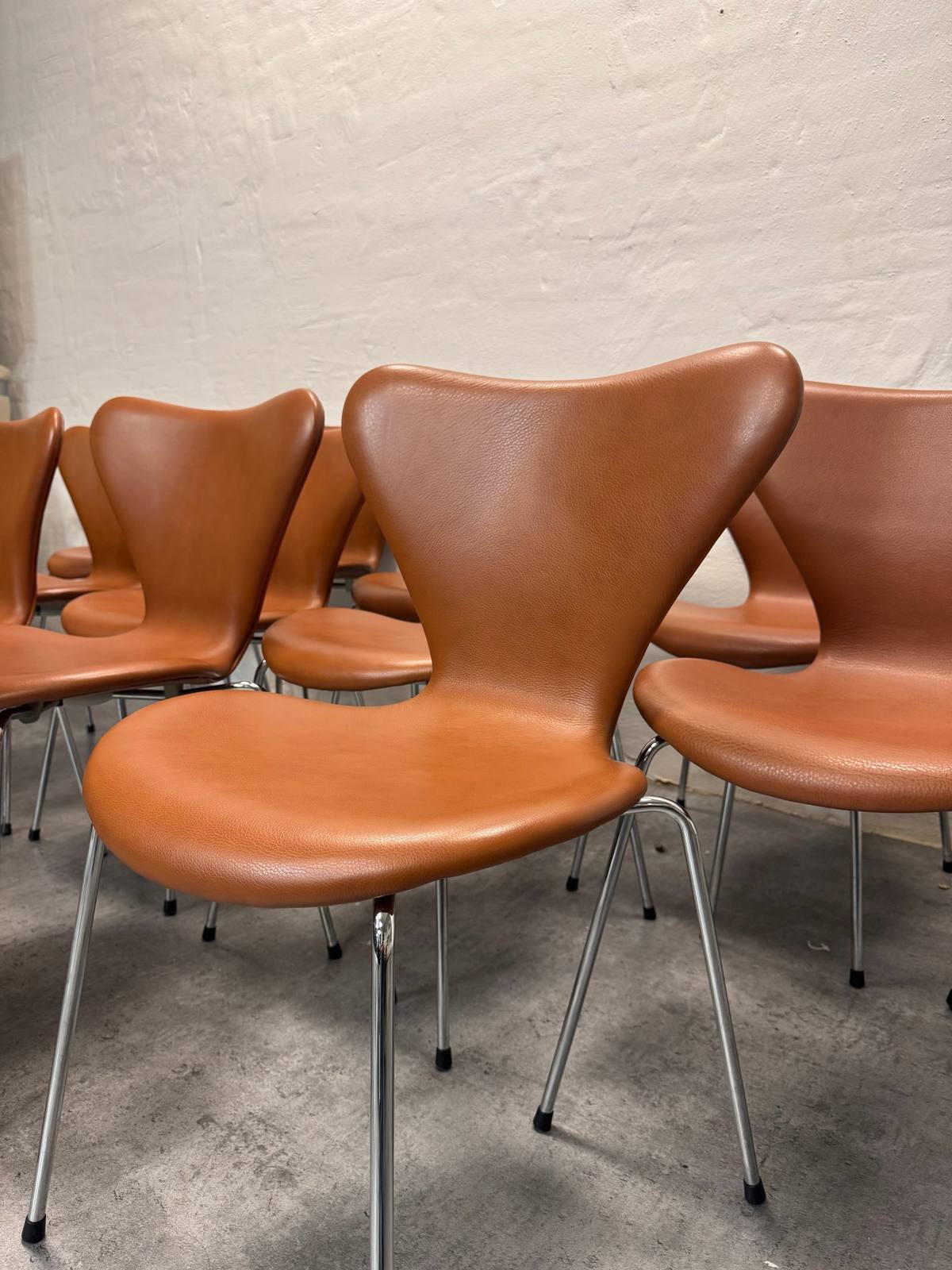 Dansk design.Fritz Hansen 3107. Syveren – bilde 5