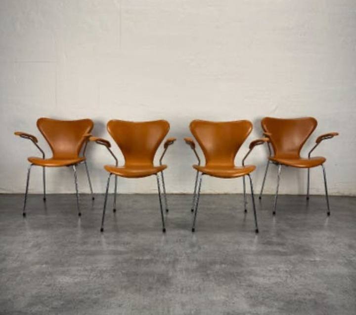 Dansk design. Fritz Hansen 3207 – bilde 2