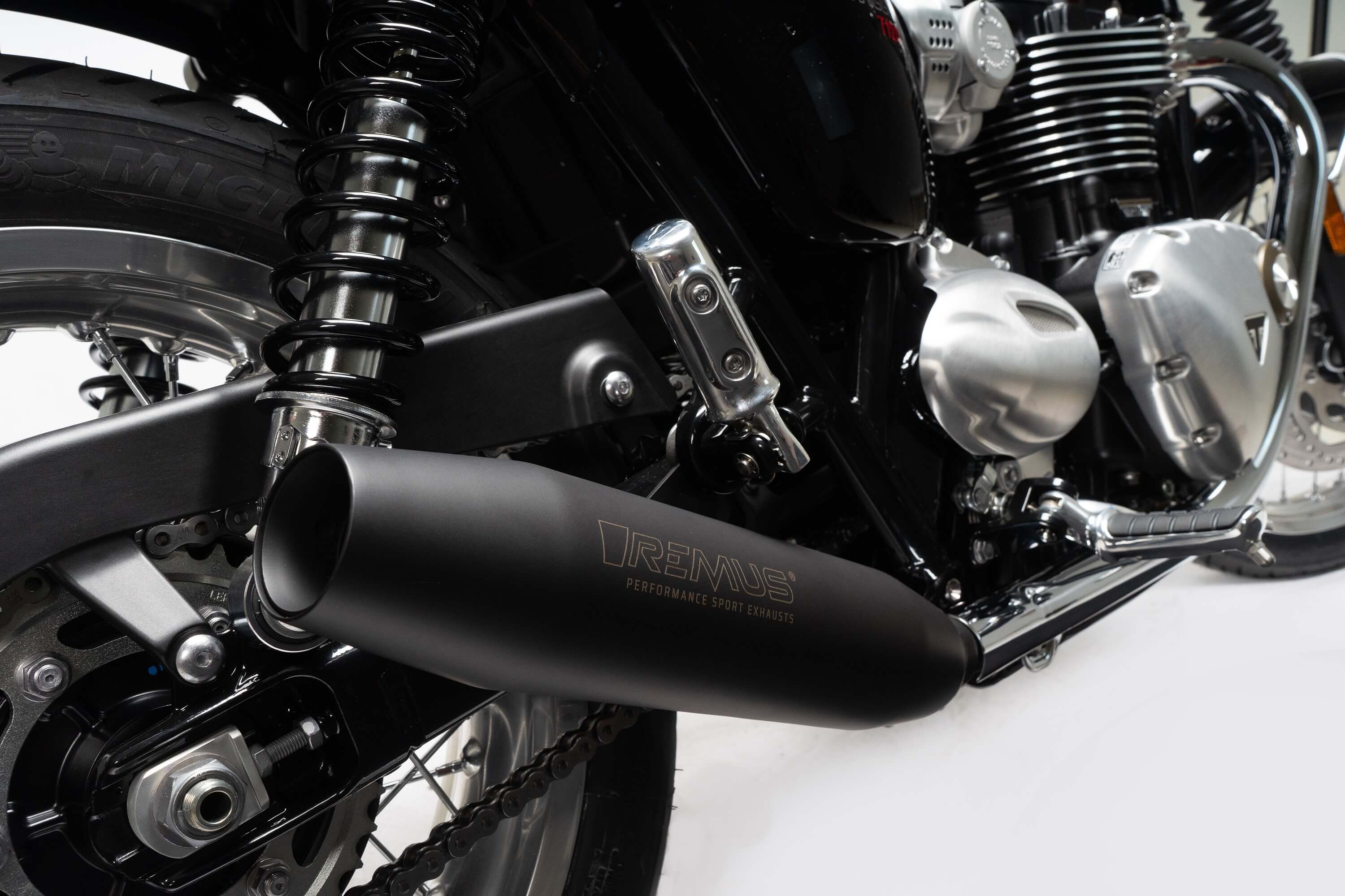Slip On Tapered Muffler, Triumph Bonneville T100 & T120 | Remus